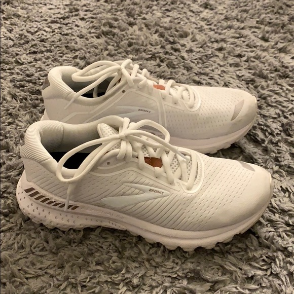 brooks adrenaline 2020